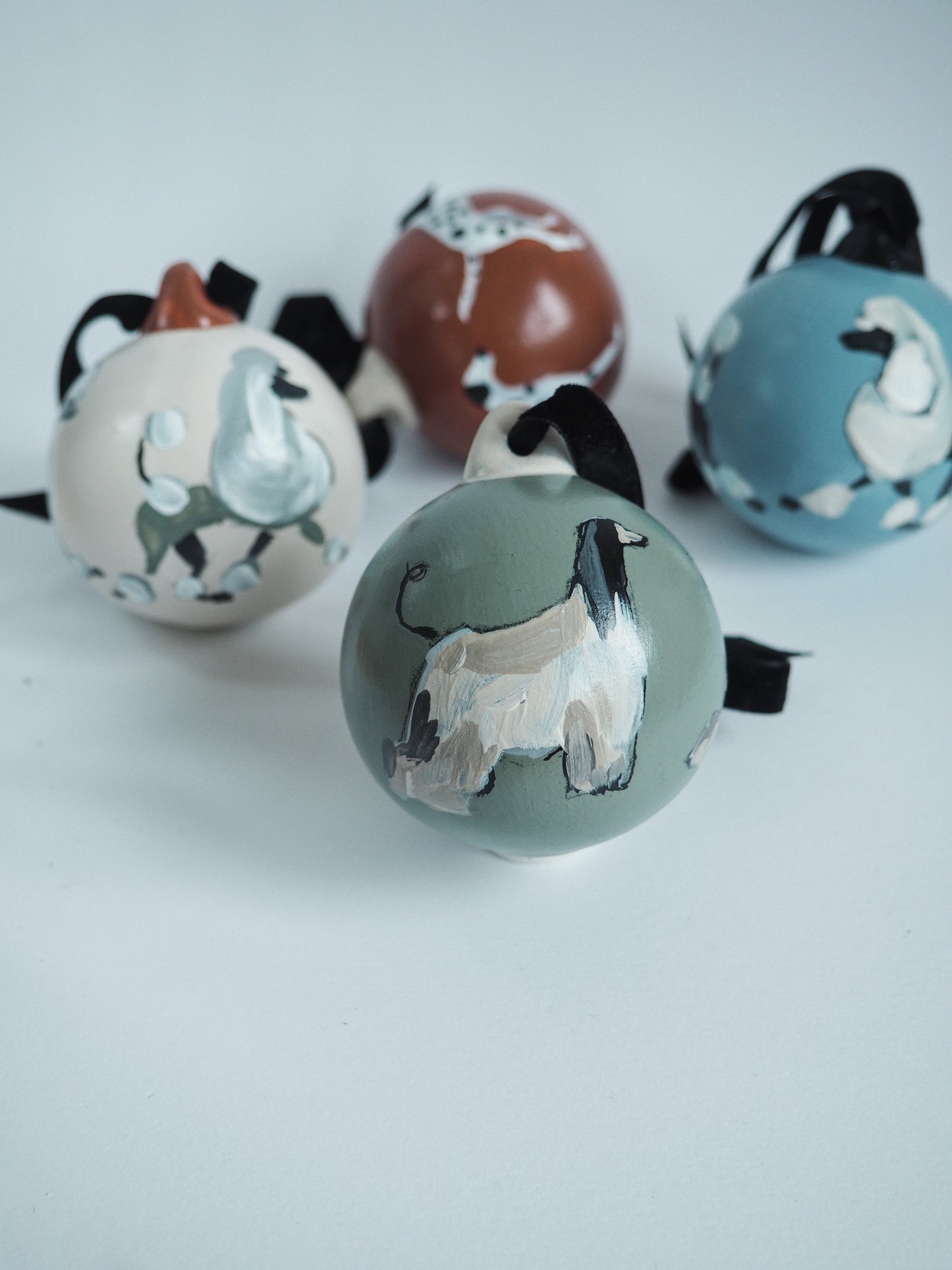 Bespoke dog portrait bauble